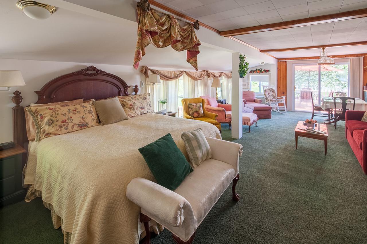Augustus Bove House Bed & Breakfast Naples ภายนอก รูปภาพ