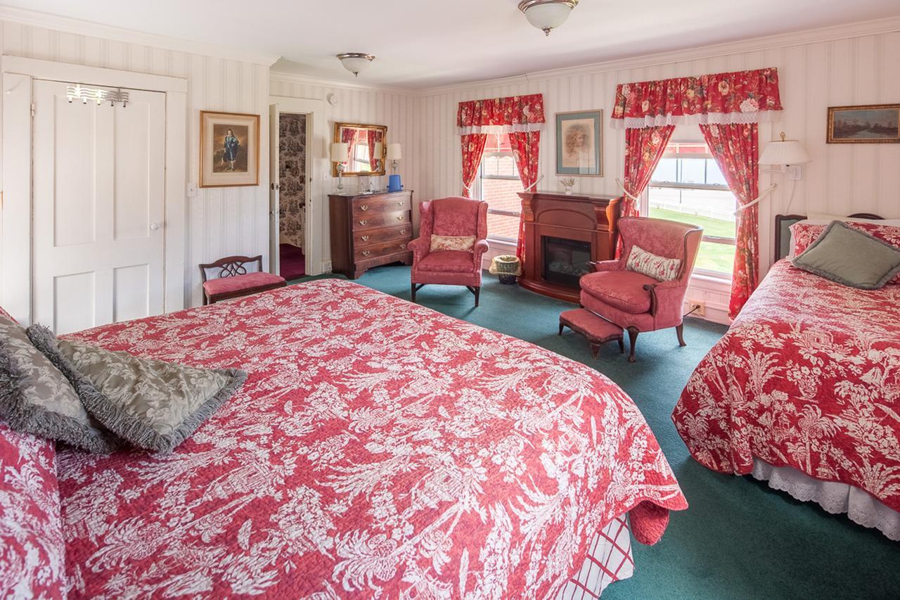 Augustus Bove House Bed & Breakfast Naples ภายนอก รูปภาพ